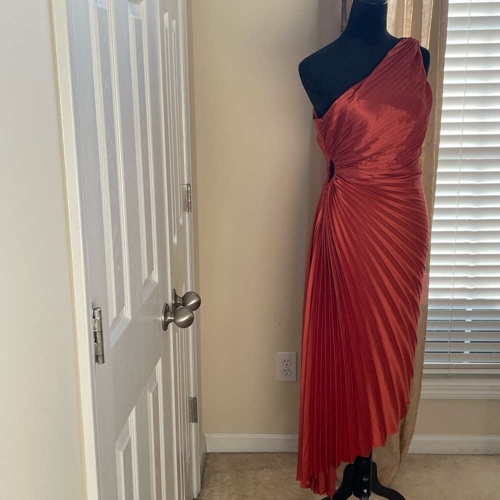 Elegant One-Shoulder Pleated Dress in Orange